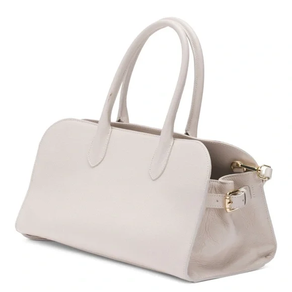 Claudia Firenze Pebbled Leather Tote | Made in Italy | Capsule Closet Must-Have - Picture 4 of 10